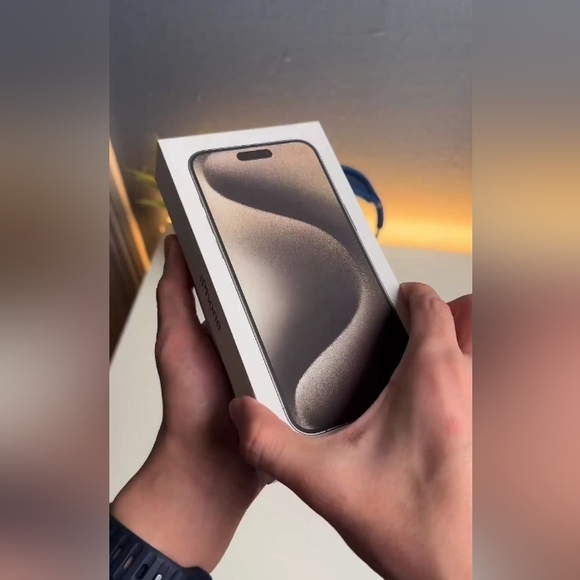 Iphone 15 - Picture 4 of 6